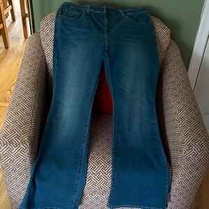 Levi's 32/30 Worn twice only SOFT